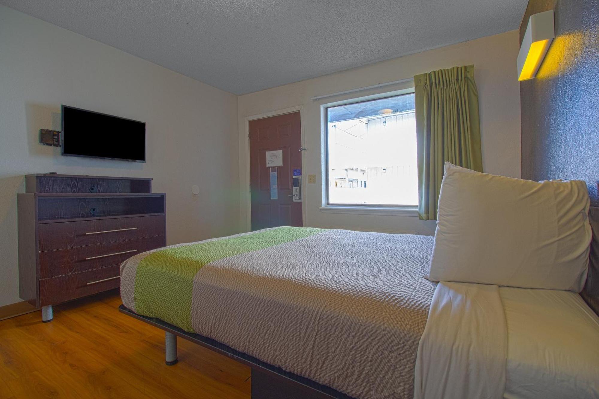 Studio Inn Extended Stay Oklahoma City Airport By Oyo Esterno foto